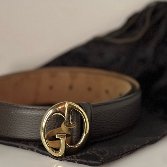Gucci Dark Brown pebbled, leather Belt with Gold Logo Buckle - Picture 2 of 9